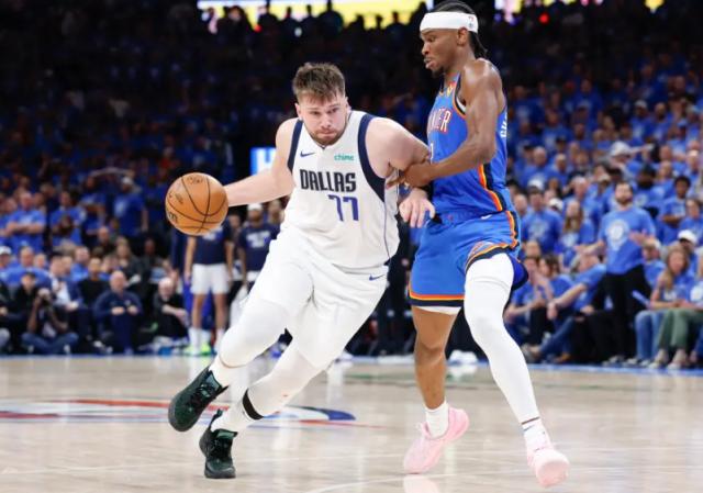 官方网站-NBA最大合同纪录明夏还将易主 东契奇可拿3.45亿